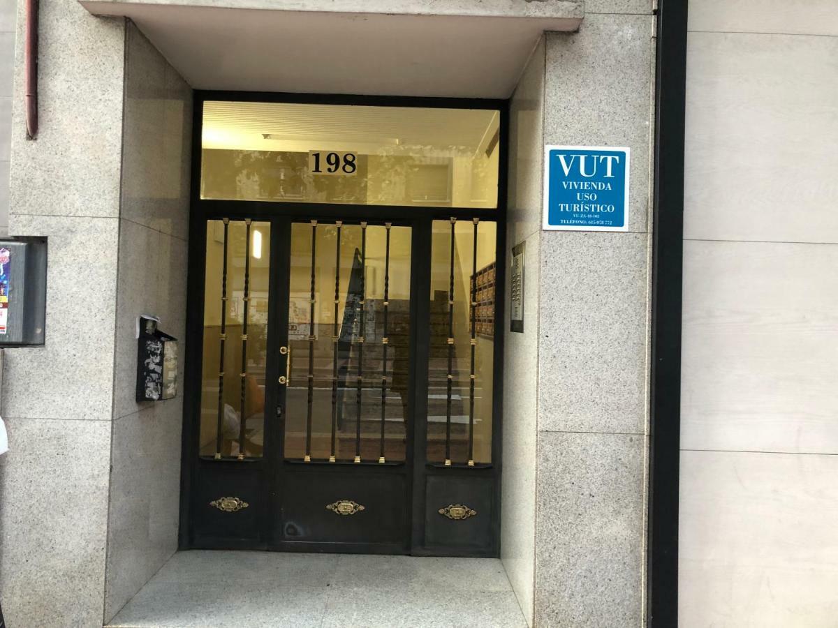 Piso Avenida De Madrid Lägenhet Zaragoza Exteriör bild